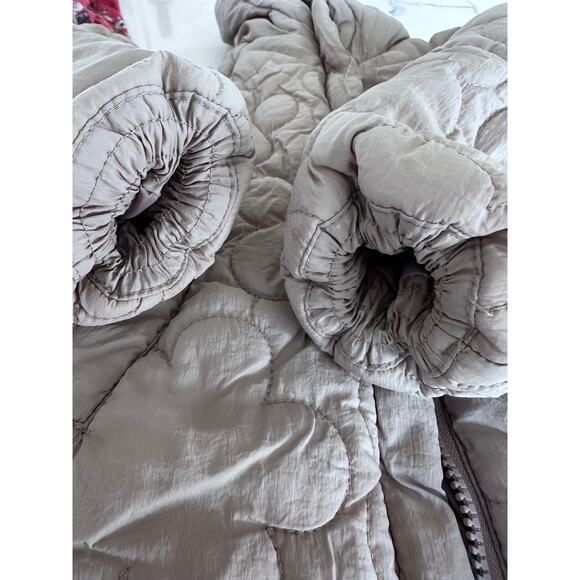 Zara Girls Tan Quilted Puffer Coat Size 2-3 Years - Picture 9 of 9